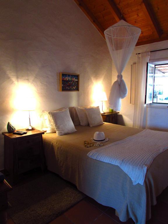 Bed and Breakfast Cerca Do Sul São Teotónio Pokój zdjęcie